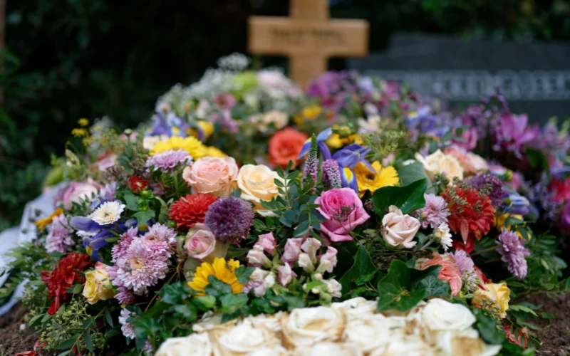 FLORISTERIA JAMELY Coronas fúnebres